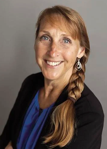 Photo of Julie Buria