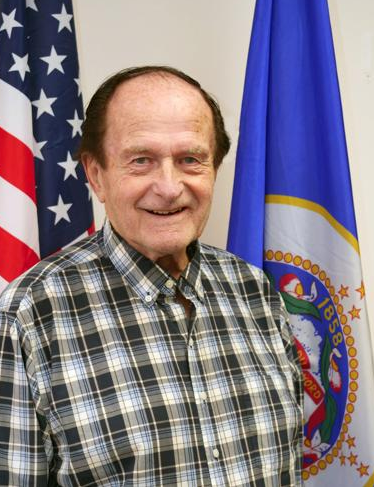 Photo of Earl Butenhoff