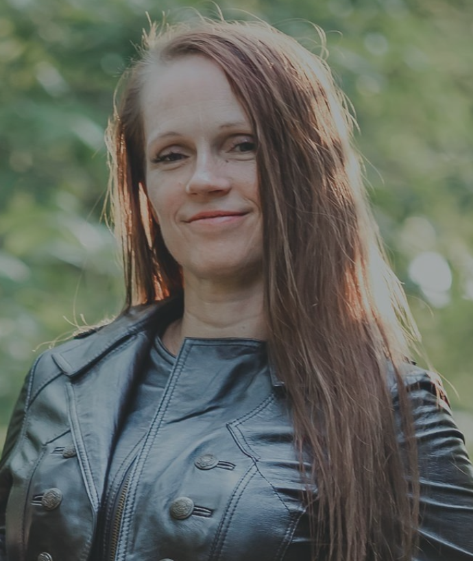 Photo of Rachel Davis