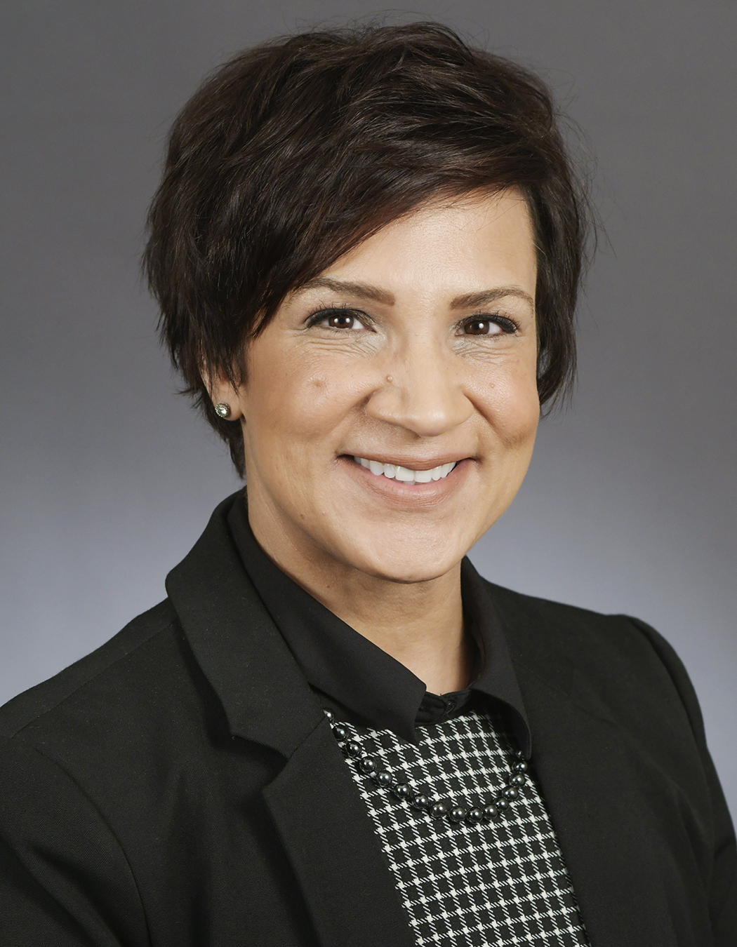 Photo of Lisa Demuth