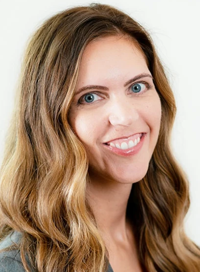 Photo of Kari Dorry