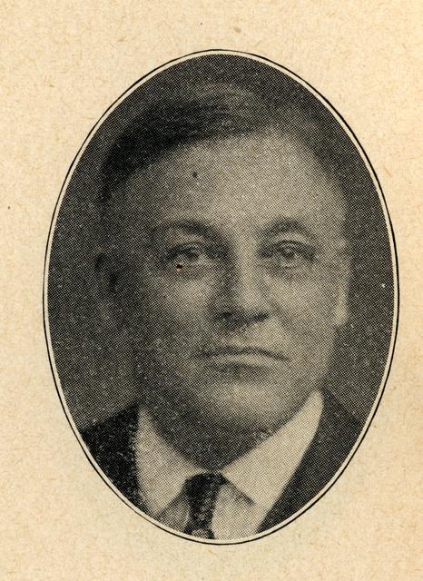 Photo of Andrew Finstuen
