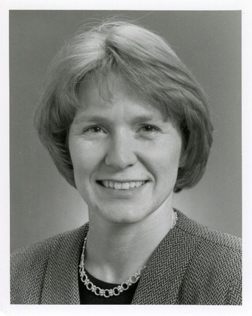 Photo of Michelle Fischbach.