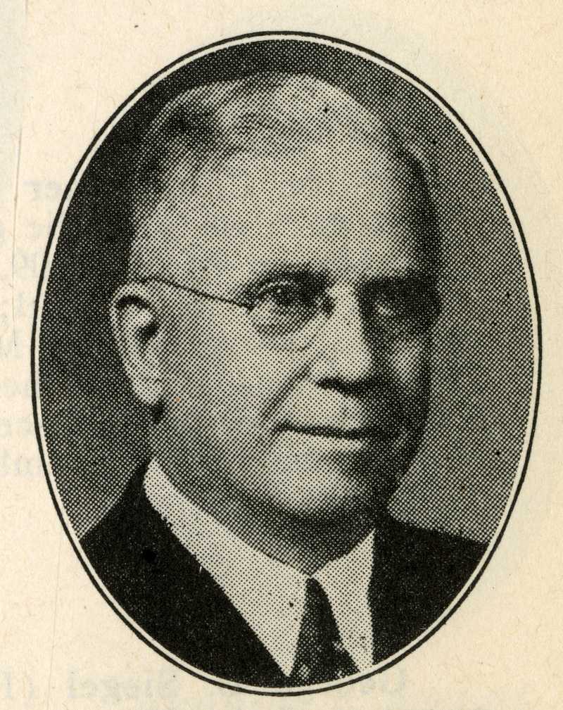 Photo of Harold Harrison