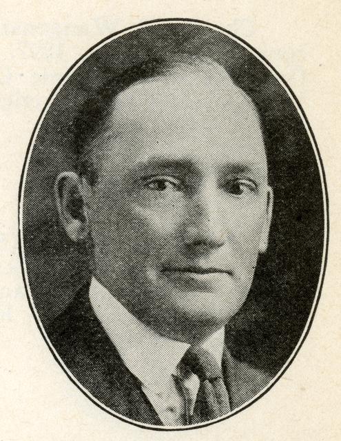 Photo of Warren E. Hastings