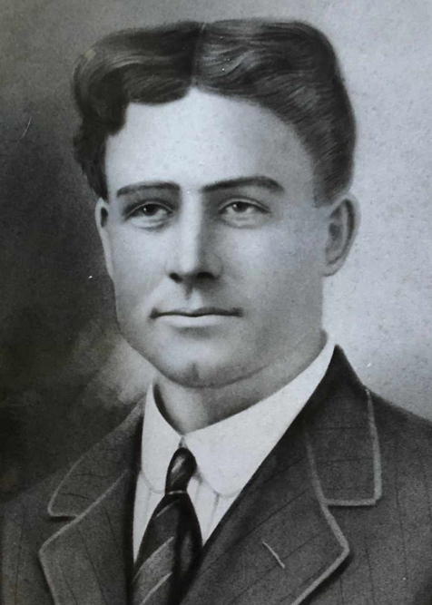 Photo of Herbert Larson