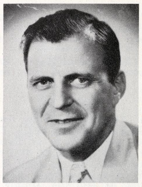 Photo of Leonard E. Lindquist