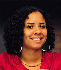 Photo of Peta Lindsay