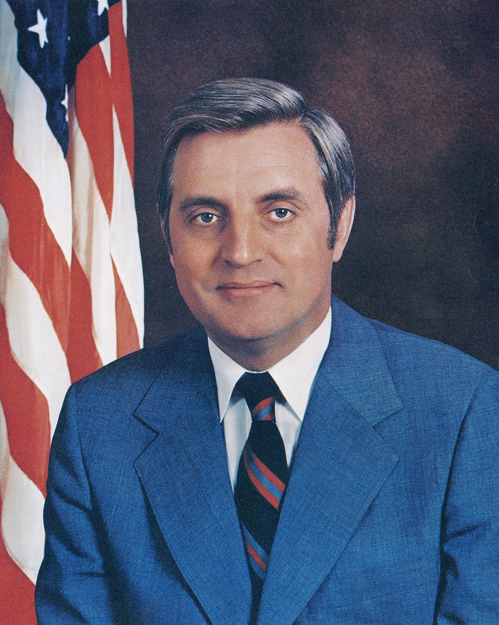 Photo of Walter Mondale