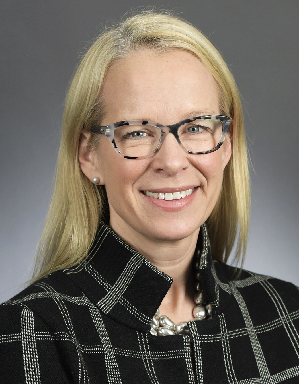 Photo of Kelly Morrison