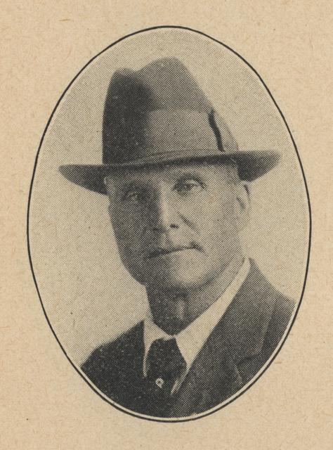 Photo of Lewis Olson