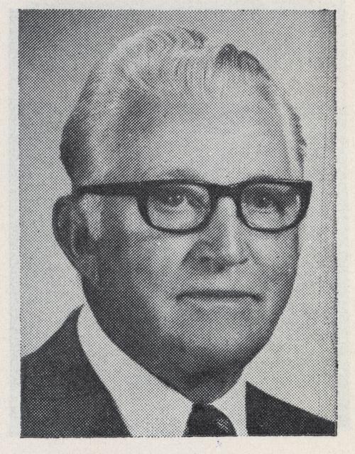 Photo of Harry W. Peterson