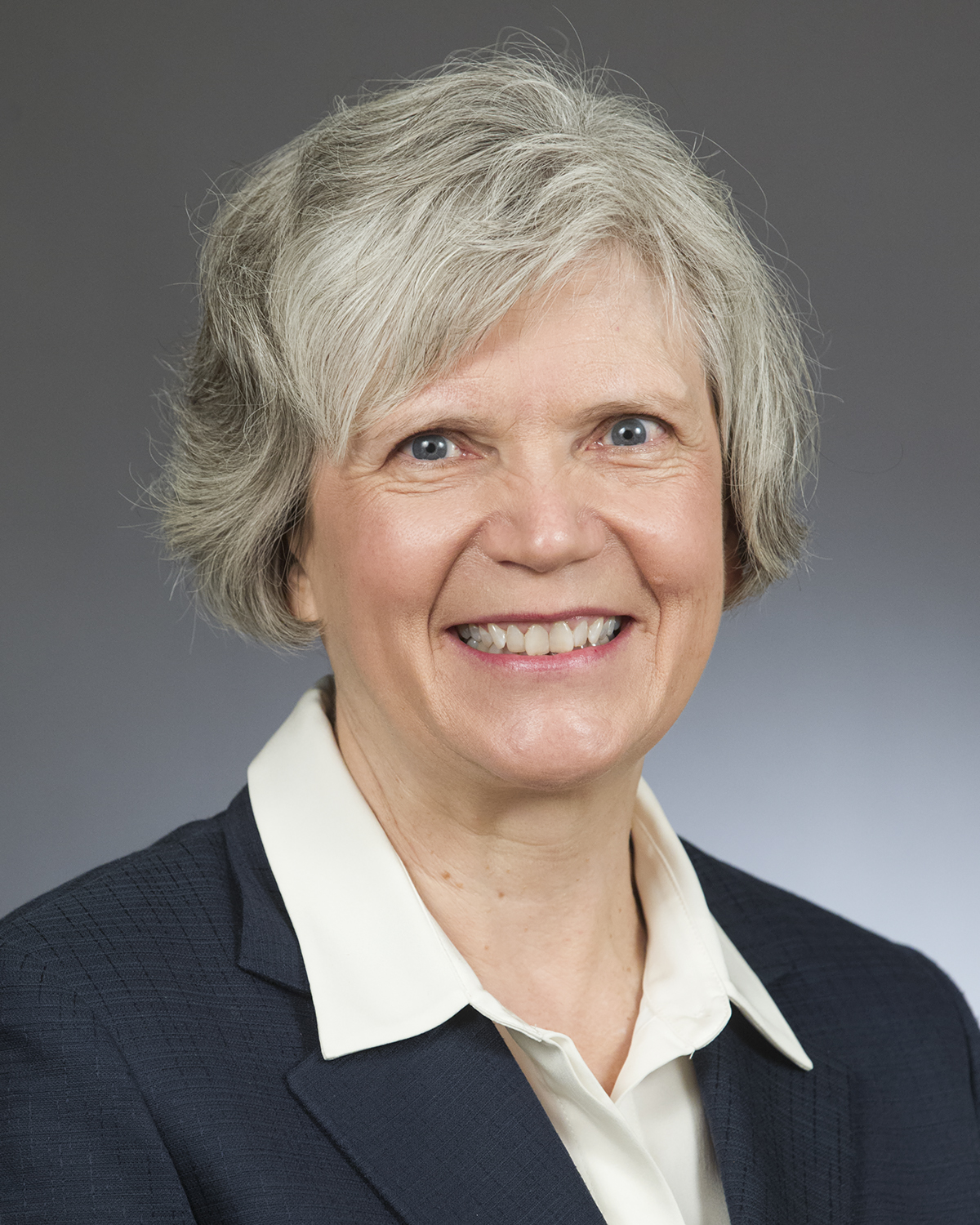 Photo of Laurie Pryor