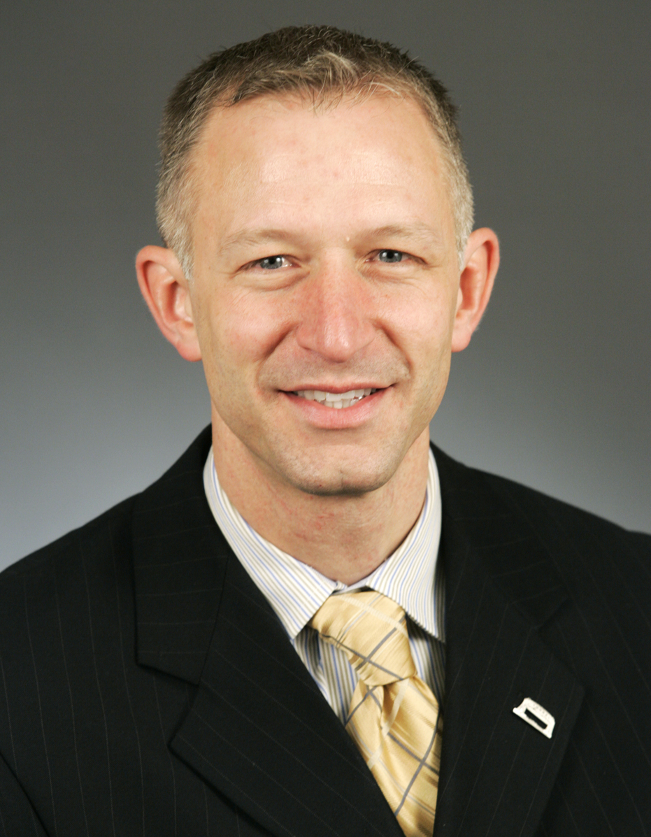 Photo of Roger J. Reinert