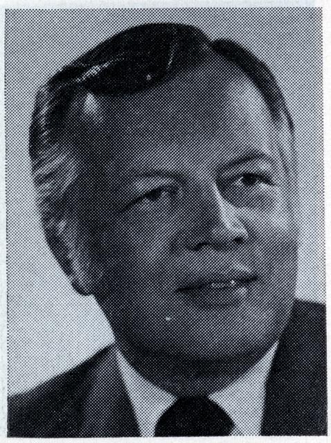 Photo of J. Robert Stassen