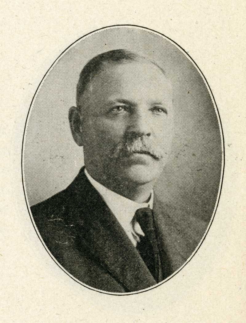 Photo of Seth Swanson