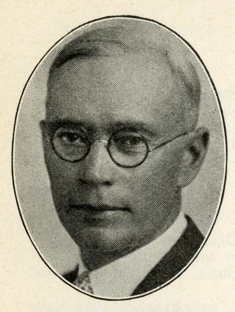 Photo of Harry L. Wahlstrand