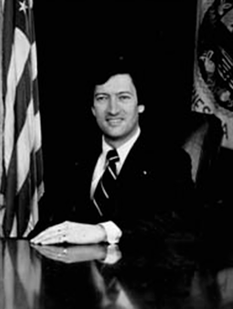 Photo of Lou Wangberg