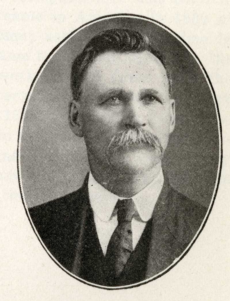 Photo of Elias Warner